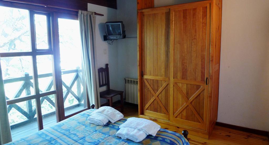 Cabanas Raimapu Villa La Angostura Quarto foto