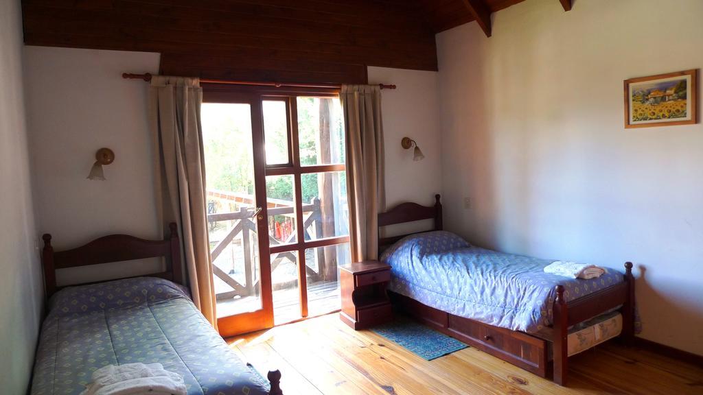 Cabanas Raimapu Villa La Angostura Quarto foto